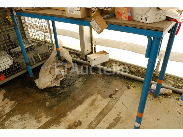 Werkbank en werkplaatskar (lot 189 bis) – foto 5 – kavel bij Auctelia, Mechelen