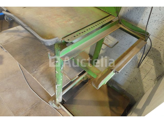 Werkbanken, injectortester – foto 5 – kavel bij Auctelia, Binche