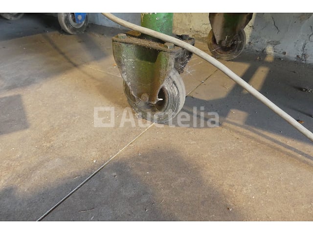 Werkbanken, injectortester – foto 7 – kavel bij Auctelia, Binche