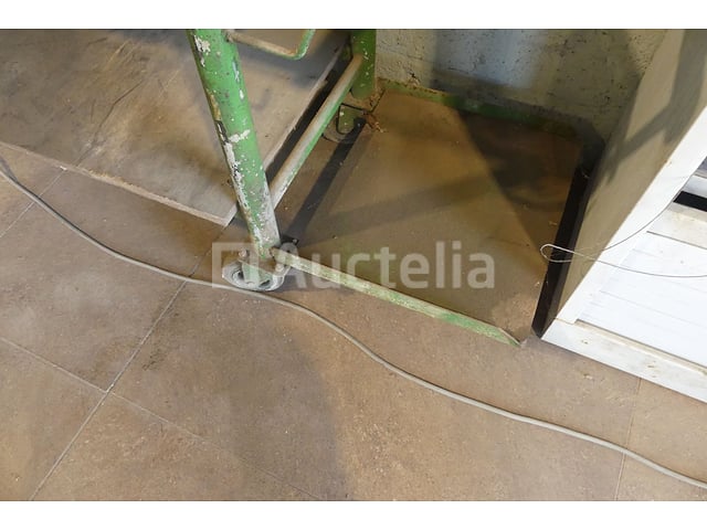 Werkbanken, injectortester – foto 6 – kavel bij Auctelia, Binche