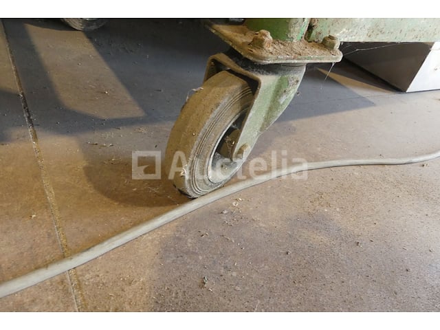 Werkbanken, injectortester – foto 8 – kavel bij Auctelia, Binche
