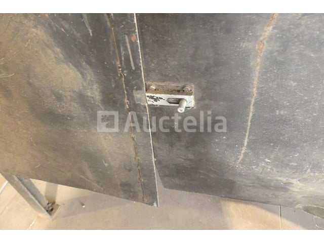 Werkmeubilair – foto 7 – kavel bij Auctelia, Binche