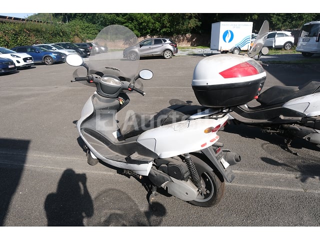 Yamaha Scooter (VIN:VTLSE066000038227) – foto 4 – kavel bij Auctelia, Flémalle