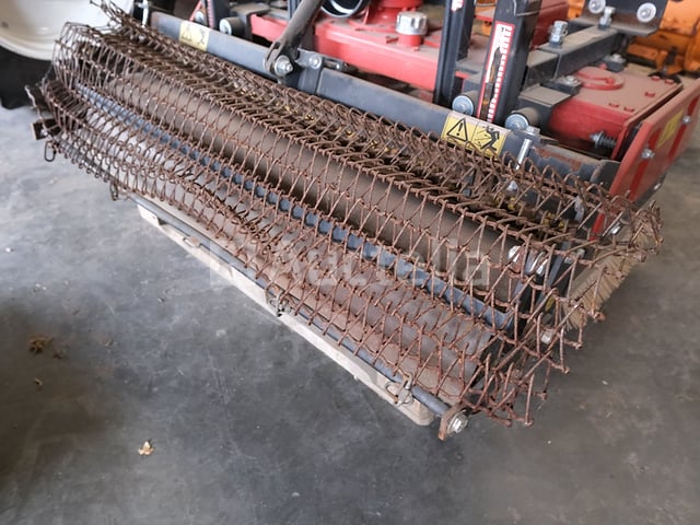 Yvmo DS130 PTO-gebaseerde mechanische weeder – foto 9 – kavel bij Auctelia, Ottignies-Louvain-la-Neuve
