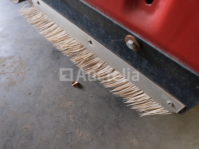 Yvmo DS130 PTO-gebaseerde mechanische weeder – foto 7 – kavel bij Auctelia, Ottignies-Louvain-la-Neuve