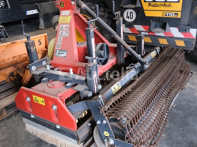 Yvmo DS130 PTO-gebaseerde mechanische weeder – foto 2 – kavel bij Auctelia, Ottignies-Louvain-la-Neuve