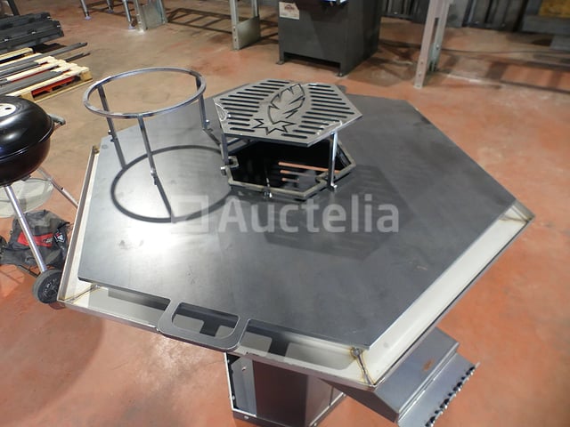 Zeshoekige plancha-brazier – foto 3 – kavel bij Auctelia, Éghezée